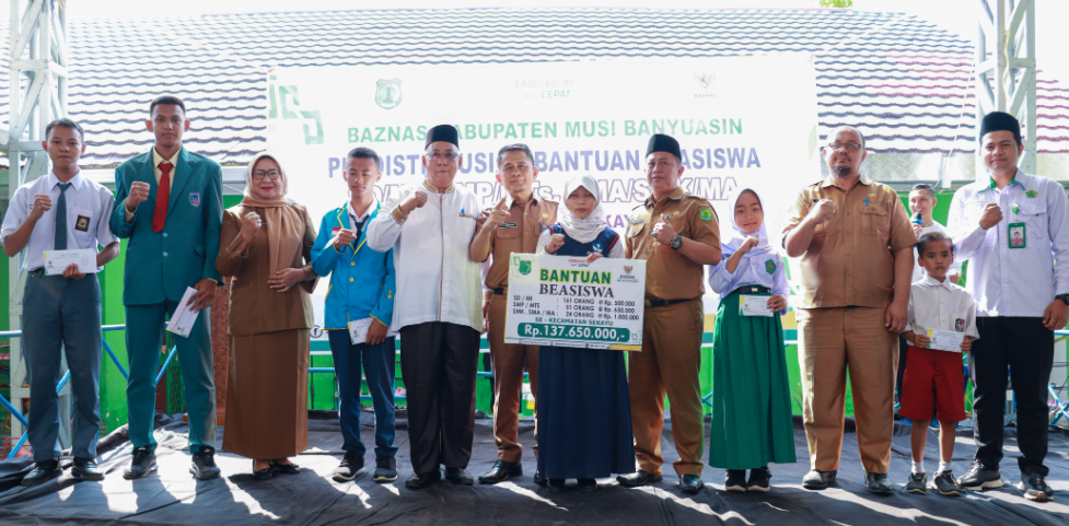 Keselarasan Program dengan Pemkab, Baznas Muba Distribusikan Bantuan Pendidikan Beasiswa Se-Kecamata